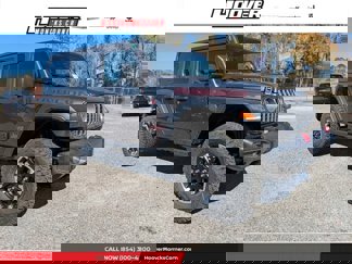 New 2025 Jeep Wrangler Unlimited Rubicon w/ Technology Group image 1