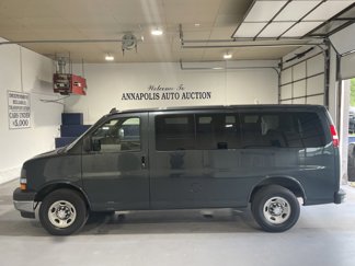 Used 2017 Chevrolet Express 2500 LT w/ LT Preferred Equipment Group image 1