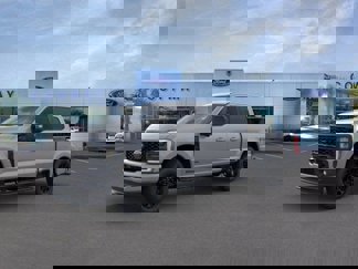 New 2025 Ford F250 4x4 Crew Cab Super Duty image 1