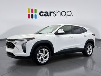 Used 2025 Chevrolet Trax LS w/ LS Convenience Package image 1