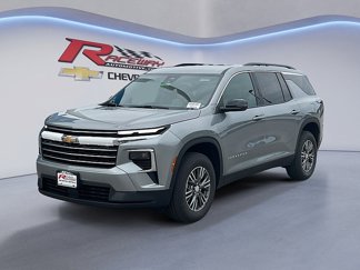 New 2026 Chevrolet Traverse LT image 1