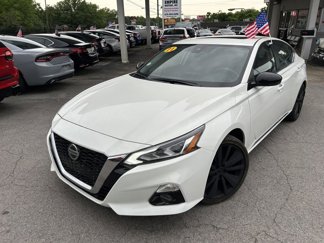 Used 2022 Nissan Altima 2.5 SR w/ Midnight Edition Package image 1