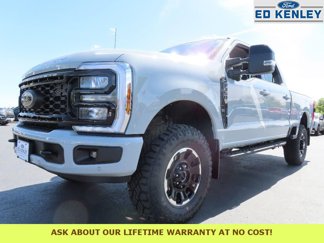 New 2025 Ford F350 Lariat image 1