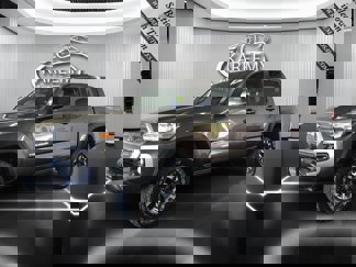 Used 2017 Toyota Tacoma TRD Off-Road w/ Tow Package (A/T) image 1