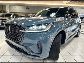 New 2025 Lincoln Aviator Black Label image 1