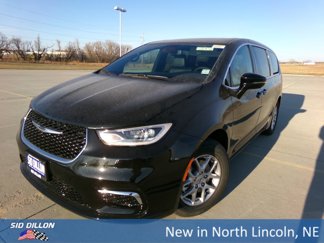 New 2025 Chrysler Pacifica Select w/ Uconnect Theater Family Group image 1