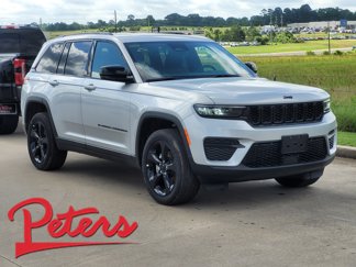New 2025 Jeep Grand Cherokee Altitude image 1