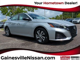 Used 2025 Nissan Altima 2.5 S image 1