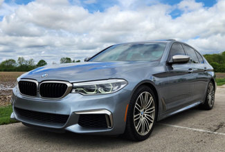Used 2018 BMW M550i xDrive image 1
