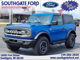 Used 2023 Ford Bronco Big Bend image 1