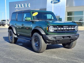New 2025 Ford Bronco Outer Banks image 1