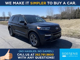 Certified 2022 Ford Explorer XLT w/ Equipment Group 202A image 1