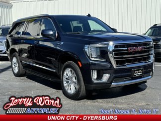 Used 2023 GMC Yukon XL SLT image 1