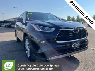 Used 2023 Toyota Highlander Platinum image 1