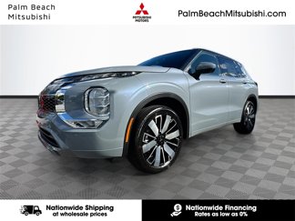 New 2025 Mitsubishi Outlander SEL image 1