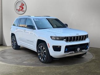 Used 2023 Jeep Grand Cherokee Overland image 1