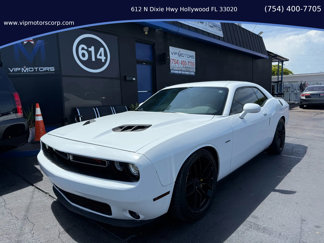 Used 2018 Dodge Challenger R/T Plus image 1