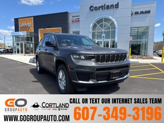 New 2025 Jeep Grand Cherokee L Laredo image 1