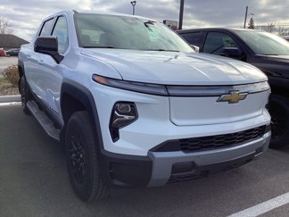 New 2025 Chevrolet Silverado EV LT image 1