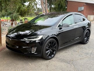 Used 2017 Tesla Model X 75D image 1