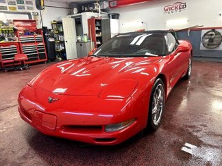 Used 2001 Chevrolet Corvette Convertible w/ Preferred Equipment Group2 image 1