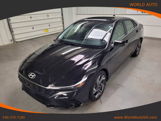 Used 2025 Hyundai Elantra Limited image 1