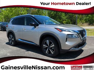 Used 2023 Nissan Rogue SL w/ SL Premium Package image 1