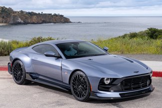 Used 2024 Aston Martin Valour image 1