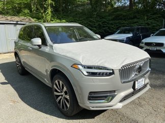 New 2025 Volvo XC90 B6 Plus image 1