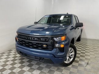 Used 2024 Chevrolet Silverado 1500 Custom image 1