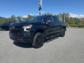 Used 2025 Chevrolet Silverado 1500 LT Trail Boss w/ Convenience Package II image 1