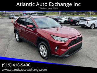 Used 2021 Toyota RAV4 XLE image 1