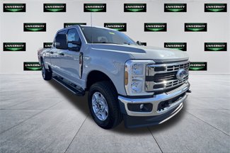 New 2026 Ford F250 4x4 Crew Cab Super Duty image 1