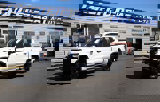 Used 2023 Chevrolet Silverado 1500 ZR2 w/ Technology Package image 1