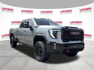 Used 2024 GMC Sierra 2500 AT4X image 1