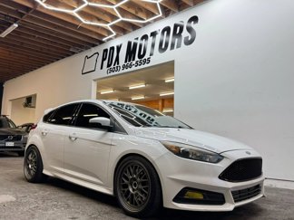 Used 2016 Ford Focus ST image 1