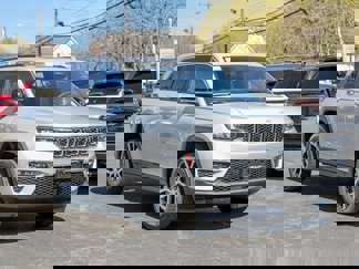 New 2025 Jeep Grand Cherokee Limited image 1