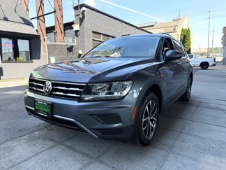 Used 2019 Volkswagen Tiguan SE w/ Panoramic Sunroof Package image 1