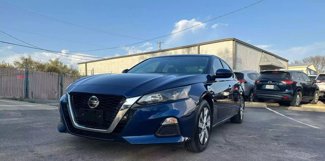 Used 2022 Nissan Altima 2.5 S image 1
