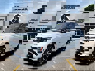 New 2025 Jeep Grand Cherokee Summit image 1