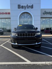 New 2025 Jeep Grand Cherokee L Laredo image 1