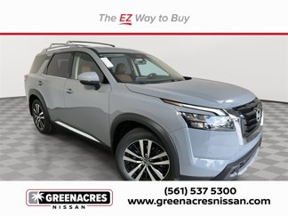New 2025 Nissan Pathfinder Platinum image 1