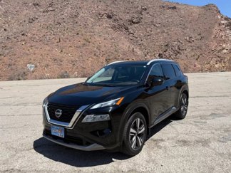 Used 2023 Nissan Rogue SL w/ SL Premium Package image 1