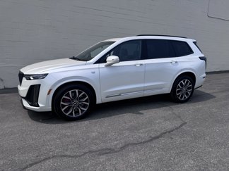 Used 2023 Cadillac XT6 Sport image 1
