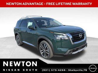 New 2025 Nissan Pathfinder Platinum image 1