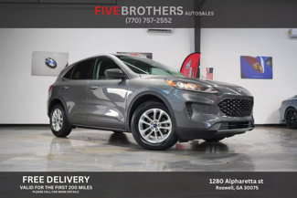 Used 2022 Ford Escape SE image 1
