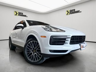 Used 2021 Porsche Cayenne image 1