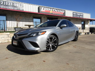 Used 2019 Toyota Camry SE image 1