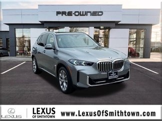 Used 2024 BMW X5 xDrive40i w/ Premium Package image 1