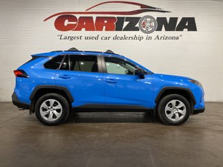Used 2021 Toyota RAV4 LE image 1